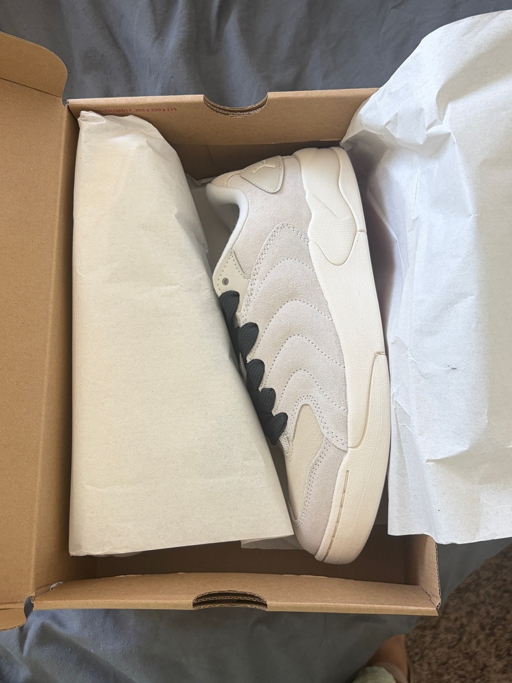 Jordan Session Men's Sneakers Cream with Black Accents